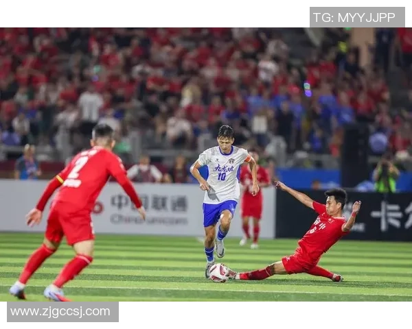 重庆足球队实力分析与大满贯点评的深度解读与展望 重庆足球队实力分析与大满贯点评的深度解读与展望